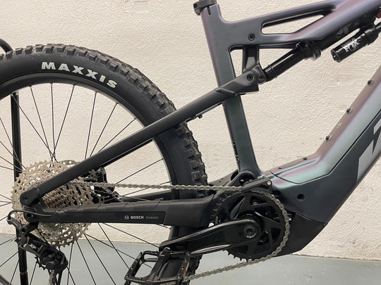 KTM MACINA KAPOHO ELITE