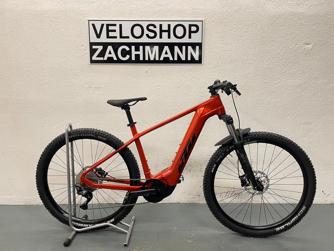 KTM MACINA TEAM 793