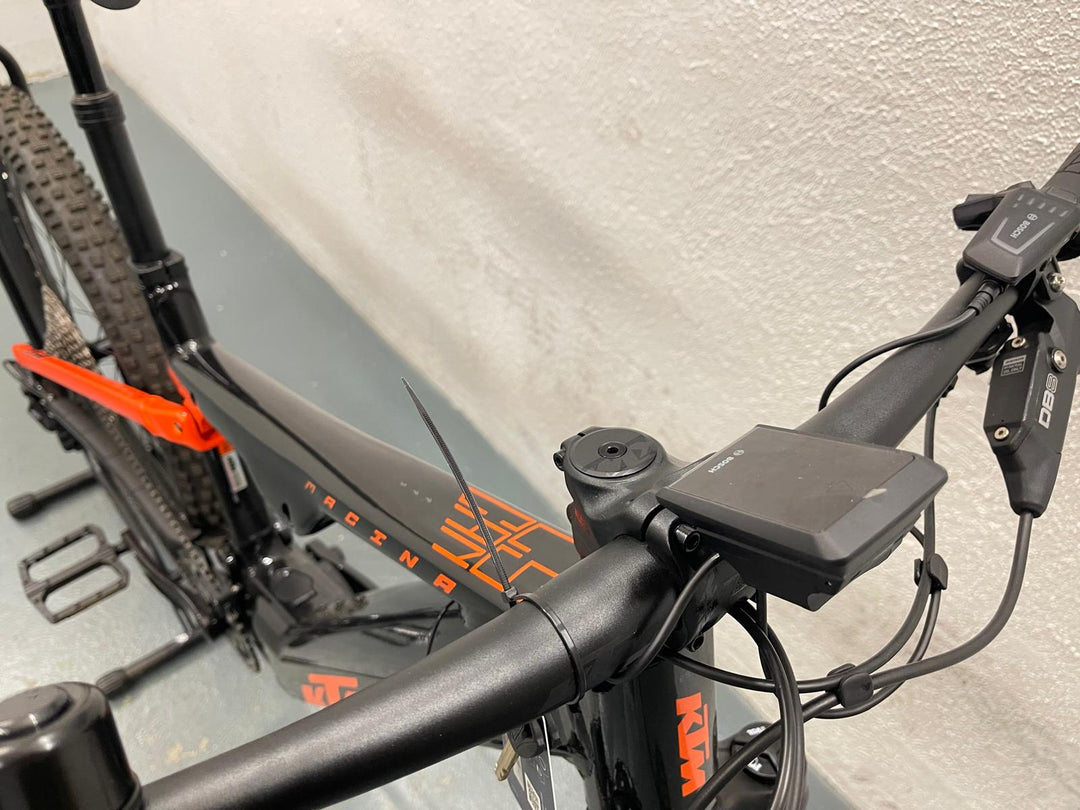 KTM MACINA LYCAN 771