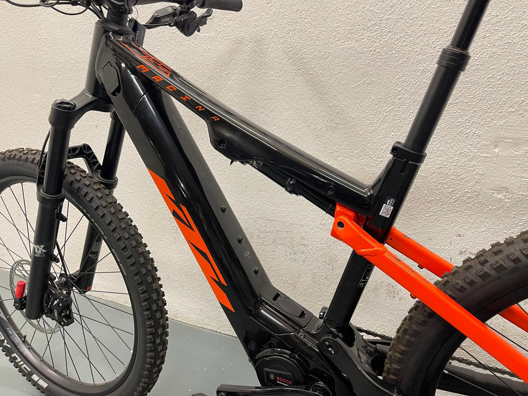 KTM MACINA LYCAN 771