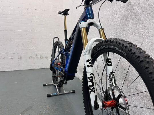 Cube Stereo Hybrid ONE77 HPC AT 800 actionteam