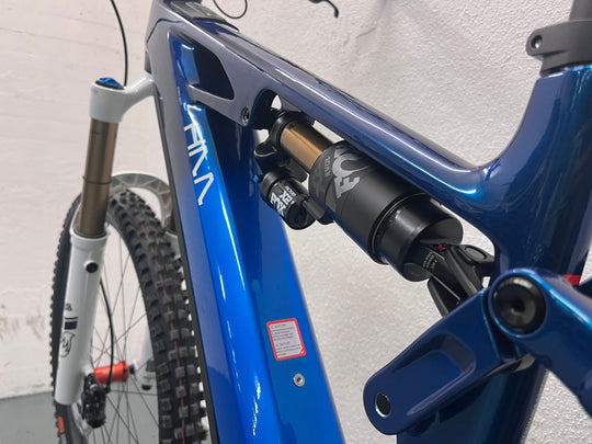 Cube Stereo Hybrid ONE77 HPC AT 800 actionteam