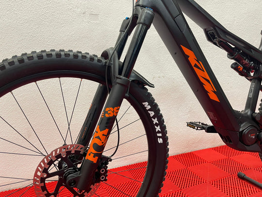 KTM MACINA KAPOHO MASTER L DI2 2026