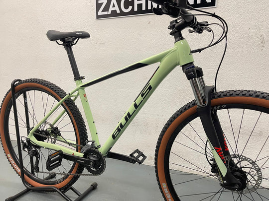 Bulls Bushtail 29 pistachio