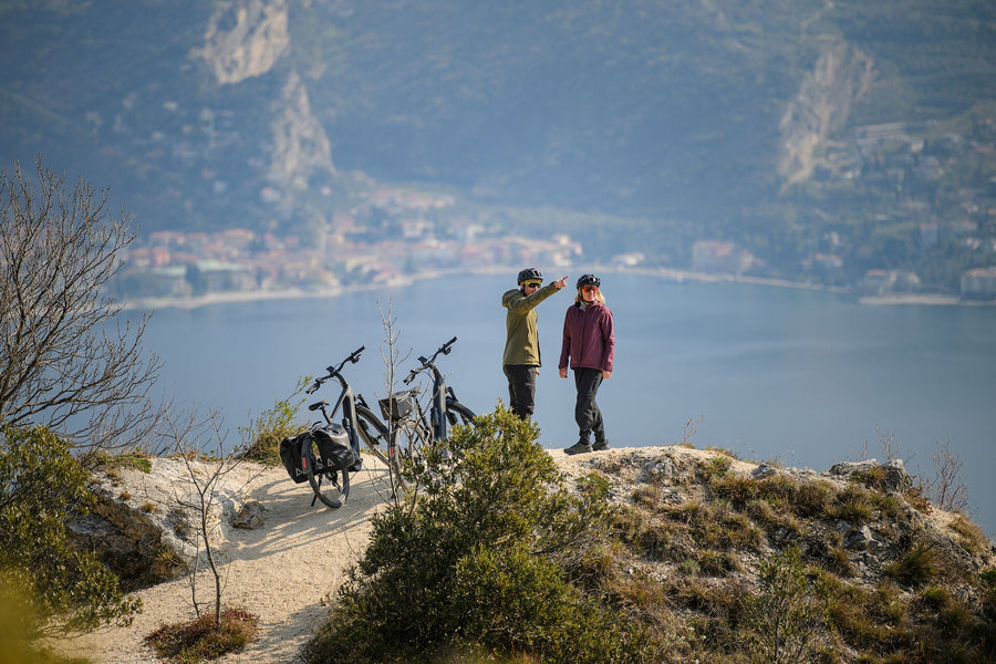 CUBE | E-Bikes | City & Tour | Offroad
