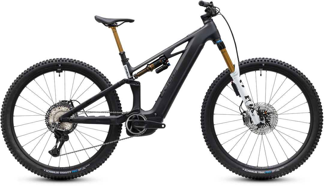 Cube Stereo Hybrid ONE44 HPC AT 800 carbon´n´white