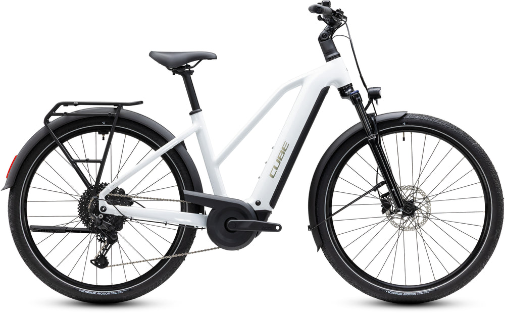 Cube Touring Hybrid ONE 600 metallicwhite´n´chrome