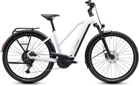 Cube Touring Hybrid ONE 600 metallicwhite´n´chrome