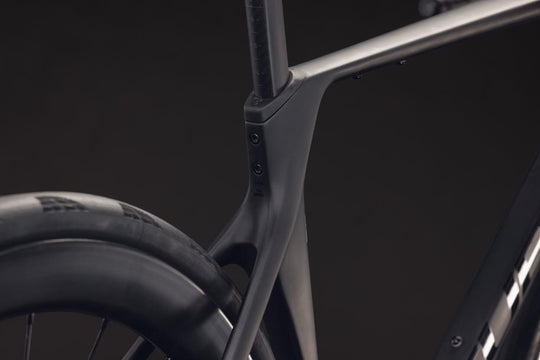 Cube Agree C:62 Pro carbon´n´black