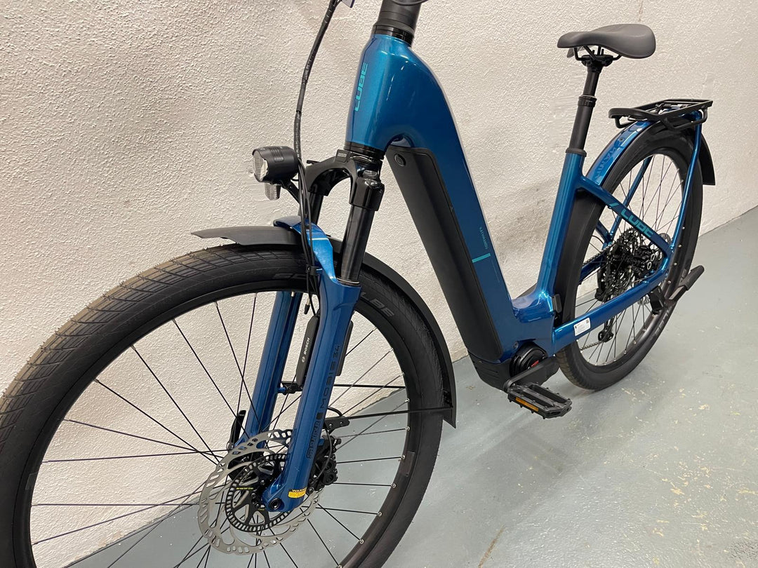 Cube Kathmandu Hybrid EX 800 ABS