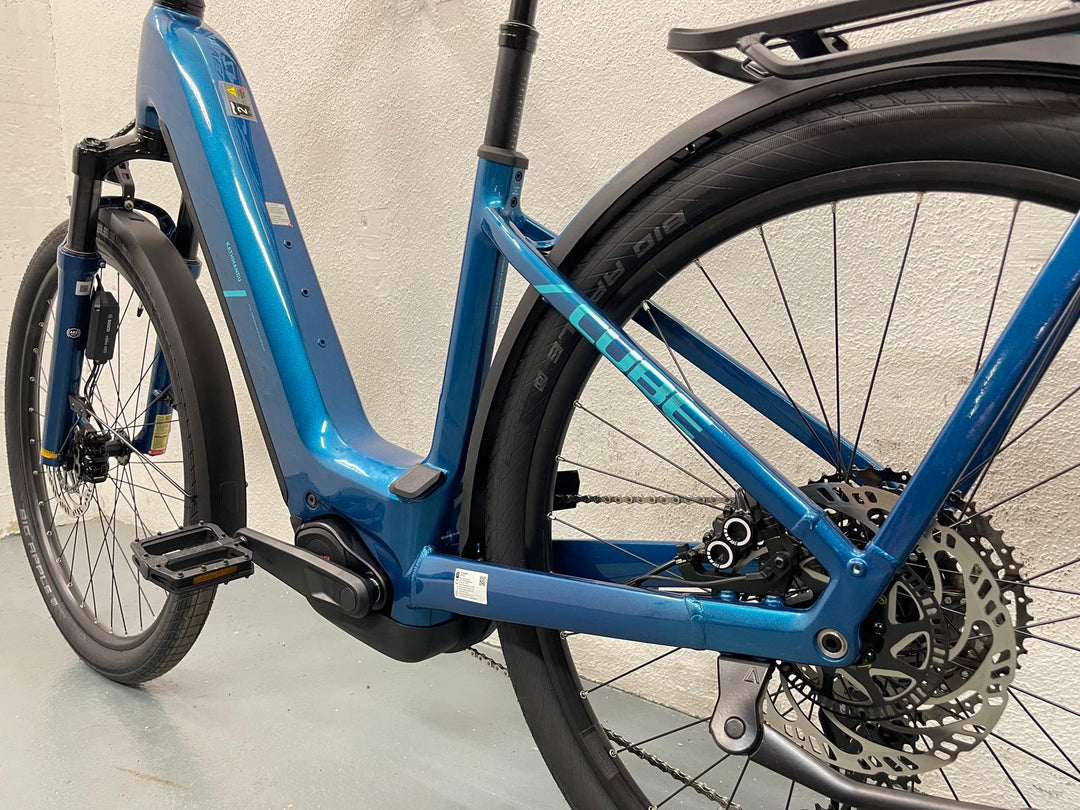 Cube Kathmandu Hybrid EX 800 ABS