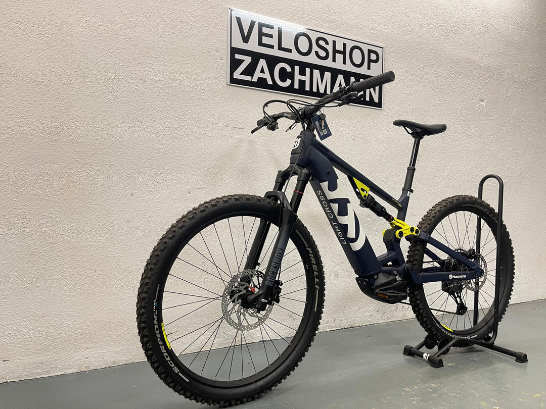 Husqvarna Light Cross LC3