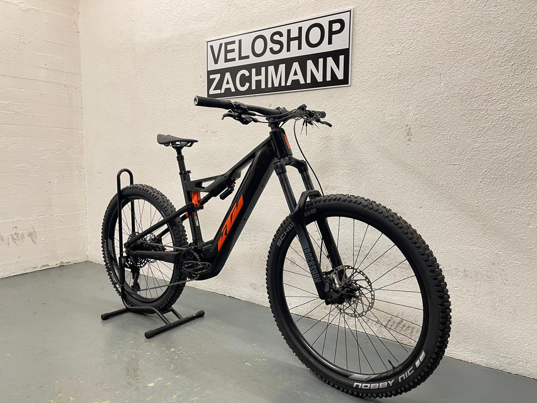 MACINA KAPOHO 7973 flaming black