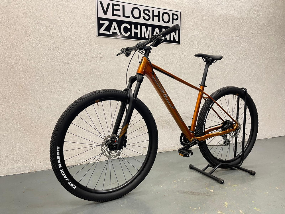 Superior XC 819