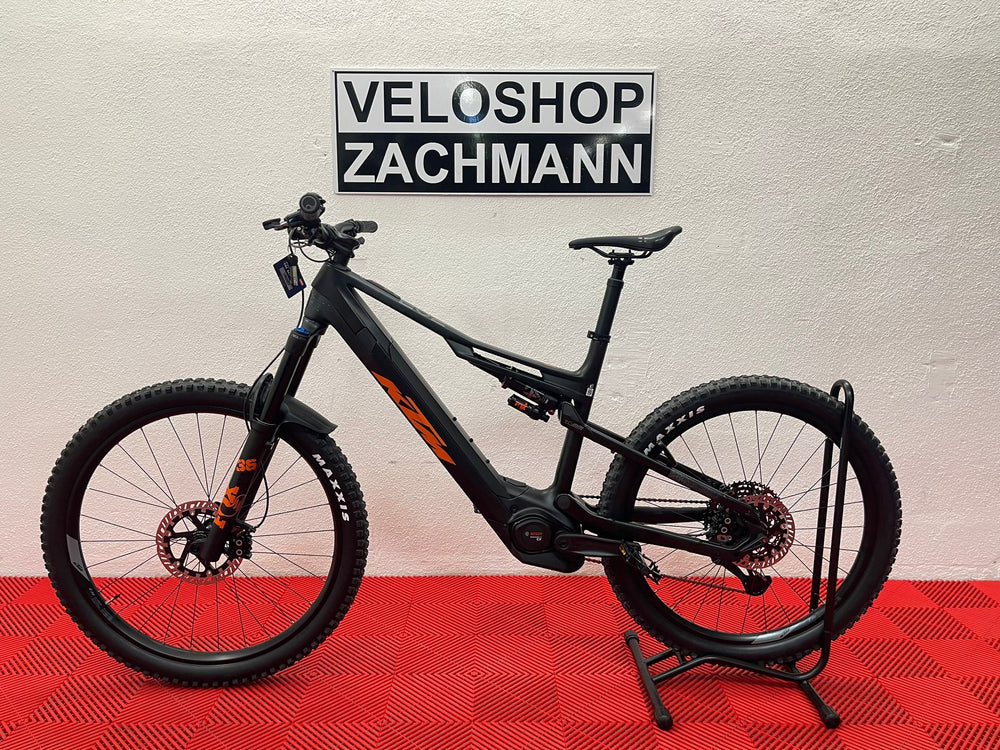 KTM MACINA KAPOHO MASTER L DI2 2026