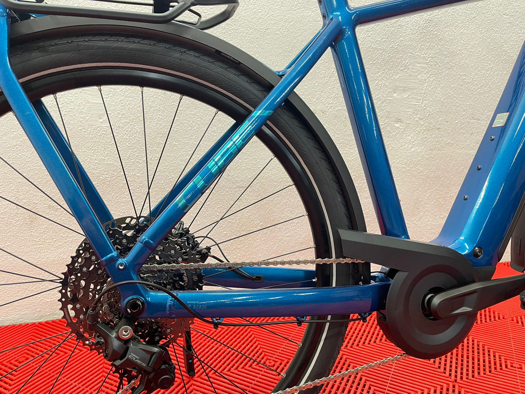 Cube Kathmandu Hybrid EX 800