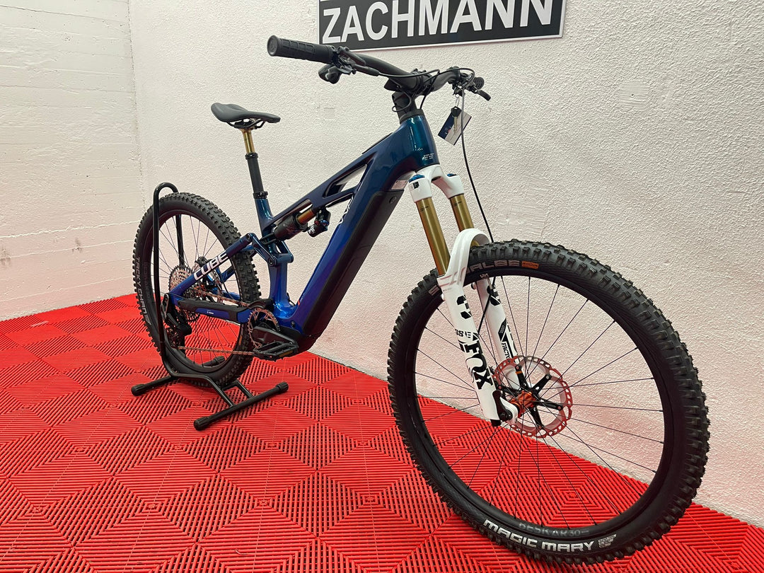 Cube Stereo Hybrid ONE77 HPC AT 800 actionteam