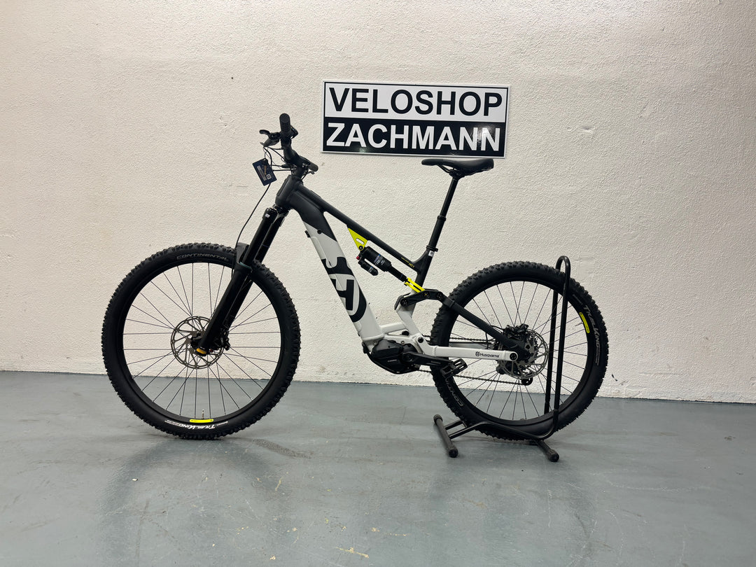 Husqvarna Hard Cross HC1