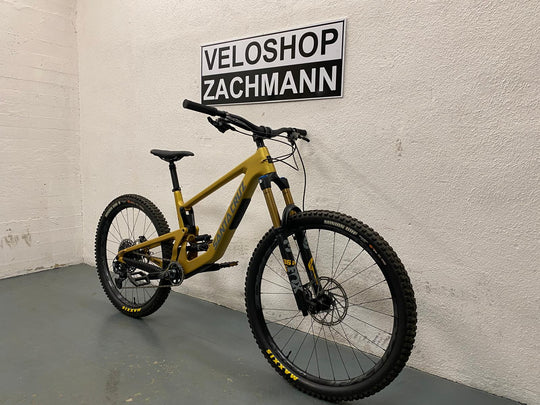 Santa Cruz Bronson CC 4.0