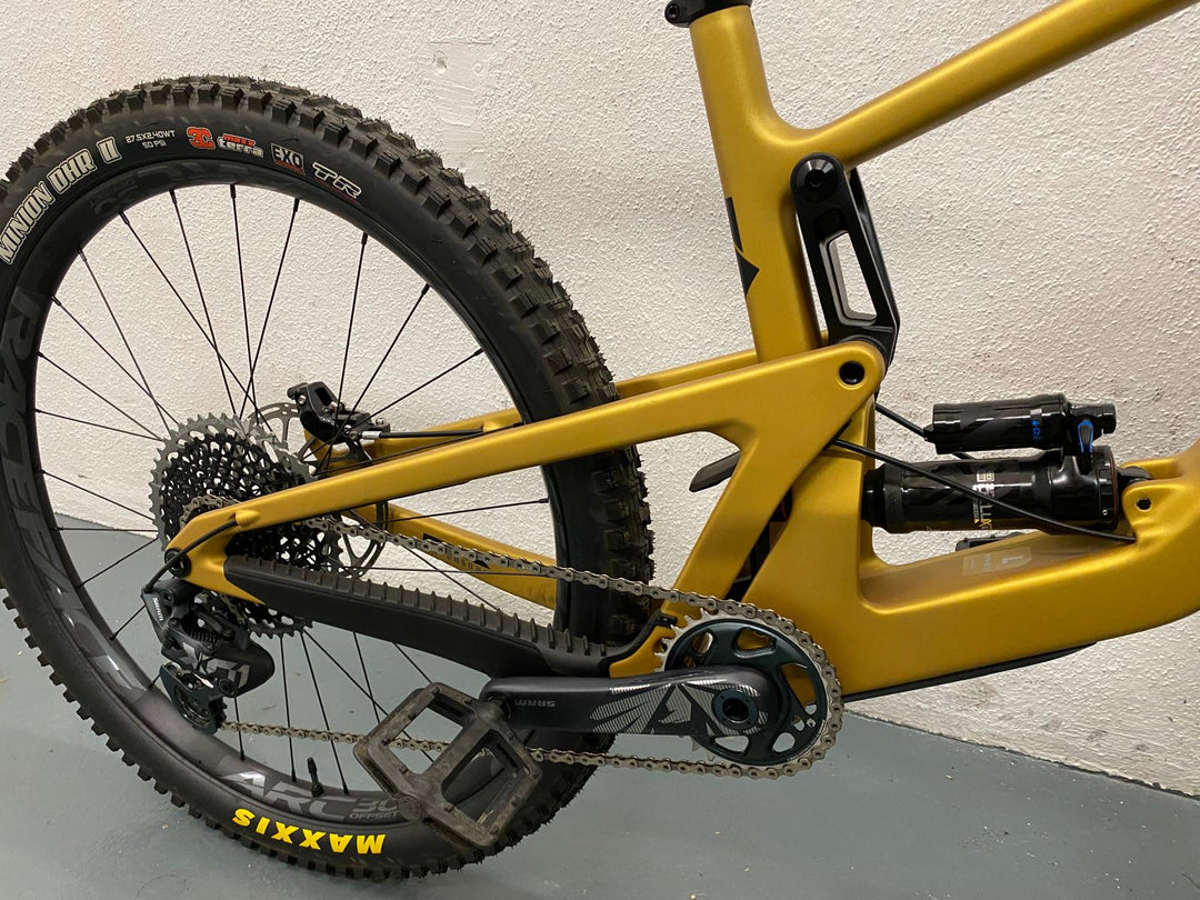 Santa Cruz Bronson CC 4.0