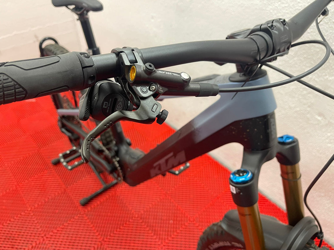 KTM MACINA PROWLER PRESTIGE