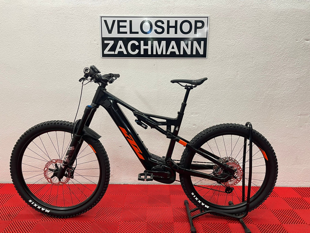 KTM MACINA KAPOHO MASTER