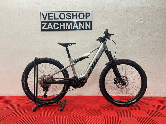 KTM MACINA LYCAN 772