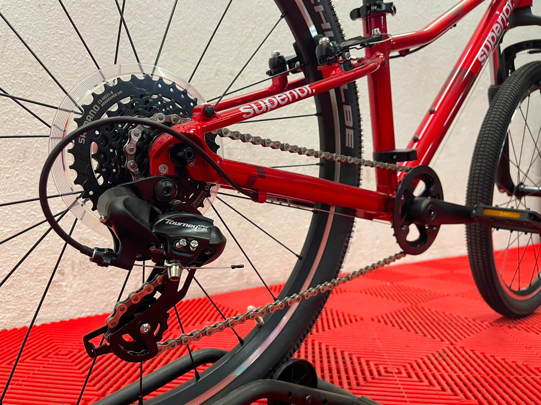 Superior RACER 24 Gloss Racing Red