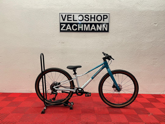Superior F.L.Y. 24" D Matte Teal 11.0