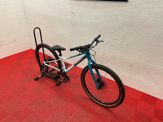 Superior F.L.Y. 24" D Matte Teal 11.0