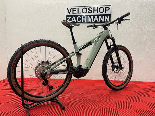 Cube Stereo Hybrid ONE44 HPC Race 800 2026