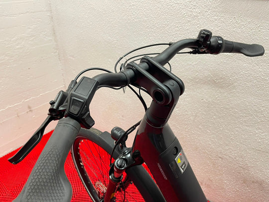 Cube Supreme Hybrid Comfort ONE 600 gunmetal´n´reflex