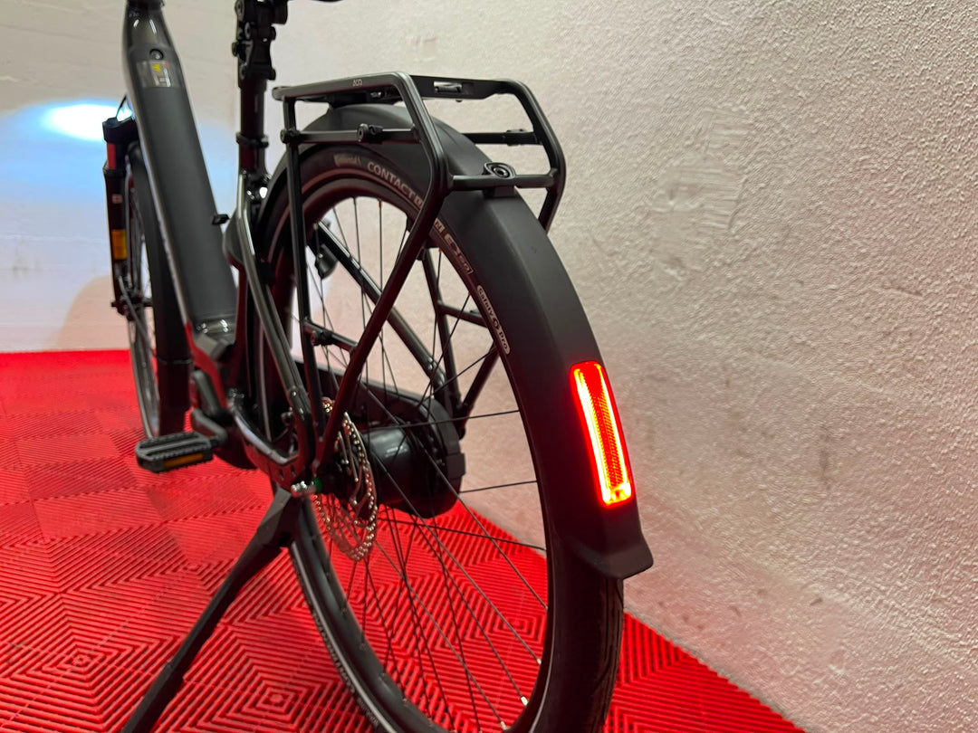 Cube Supreme Hybrid Comfort ONE 600 gunmetal´n´reflex
