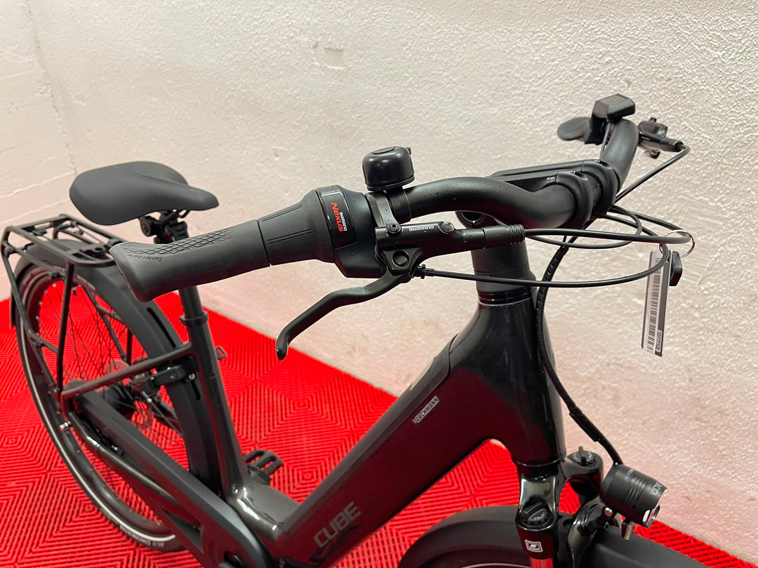 Cube Supreme Hybrid Comfort ONE 600 gunmetal´n´reflex