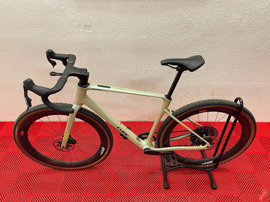 Cube Nuroad C:62 SLX glintsand´n´black