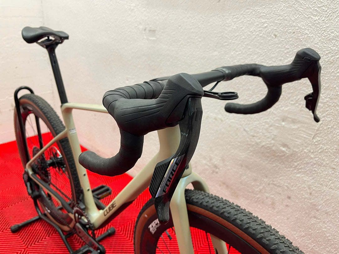Cube Nuroad C:62 SLX glintsand´n´black
