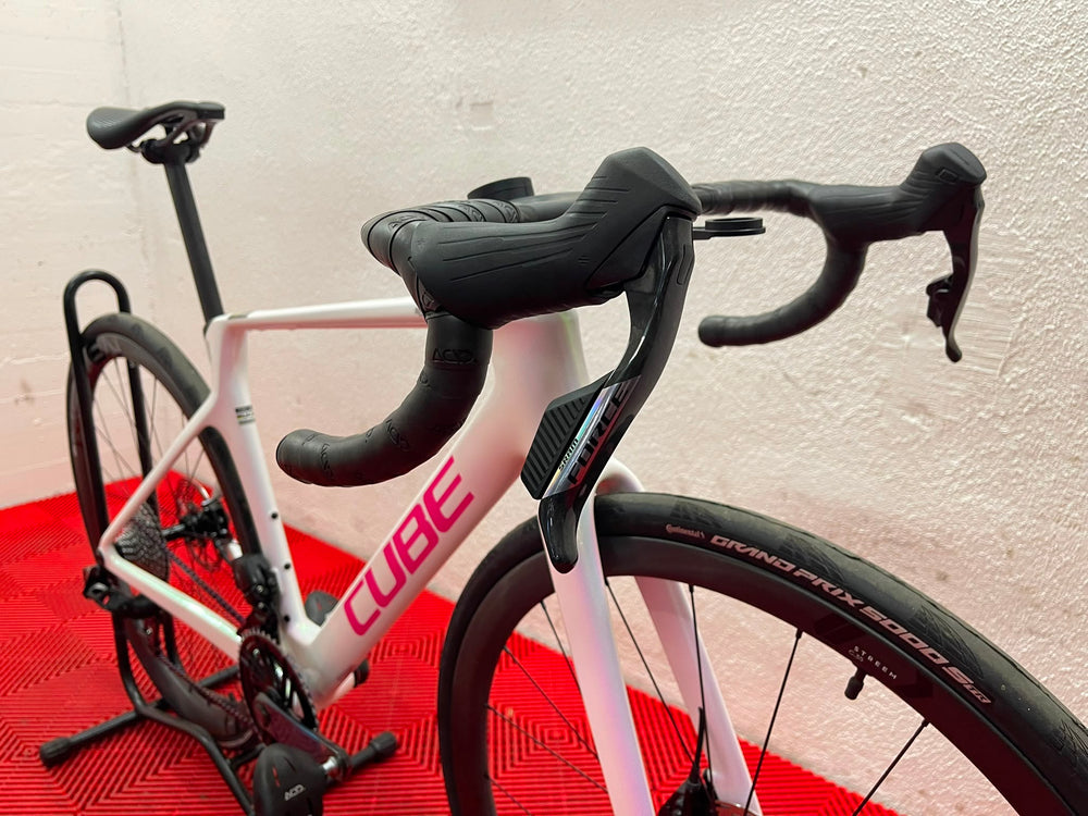 Cube Agree C:62 SLX unicorn´n´pink