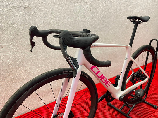 Cube Agree C:62 SLX unicorn´n´pink