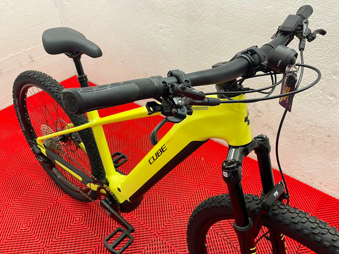 Cube Reaction Hybrid Race 800 bananasplit´n´black