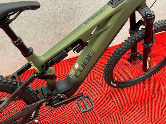 Cube Stereo Hybrid ONE77 HPC TM 800 reedgreen´n´gills