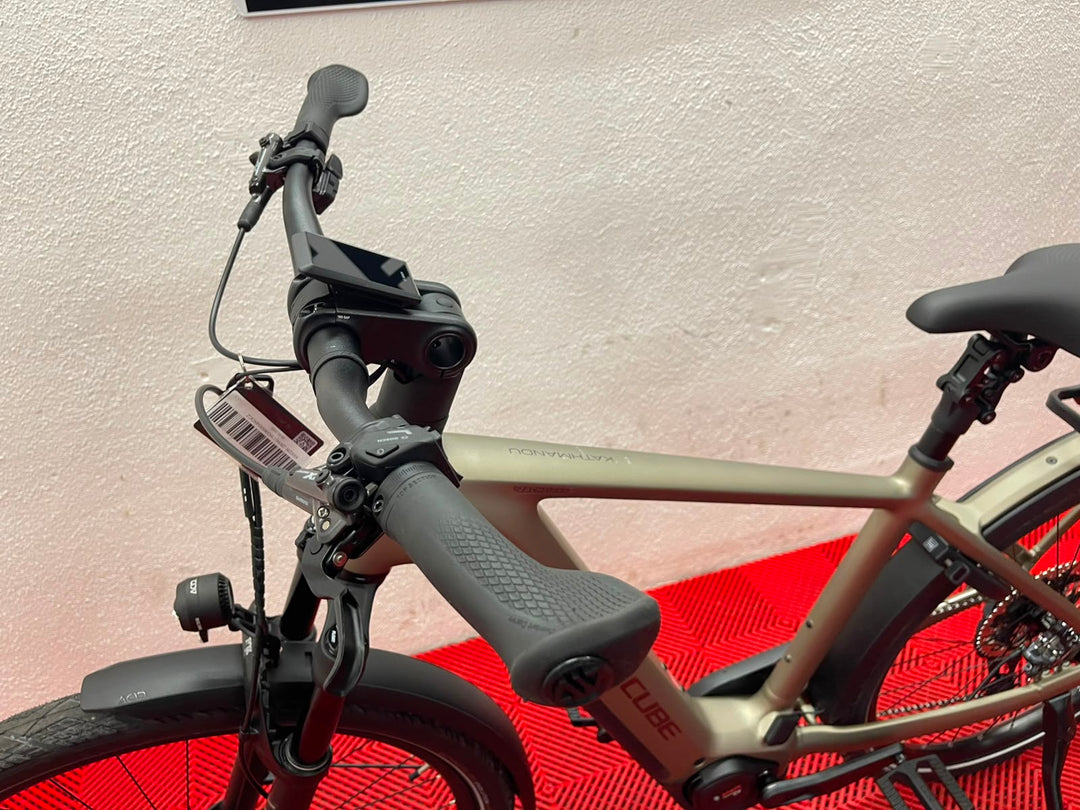Cube Kathmandu Hybrid SLX 800 flashstone´n´chrome