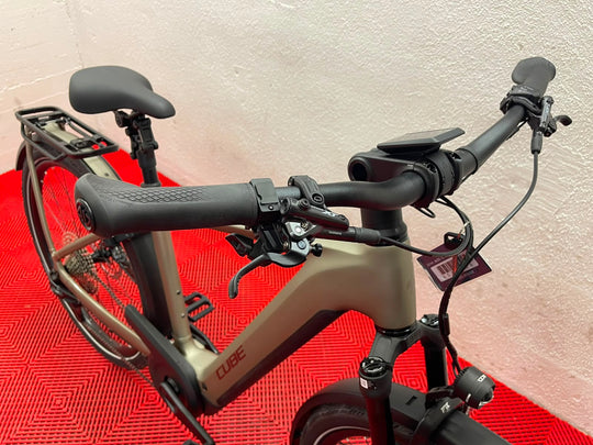 Cube Kathmandu Hybrid SLX 800 flashstone´n´chrome