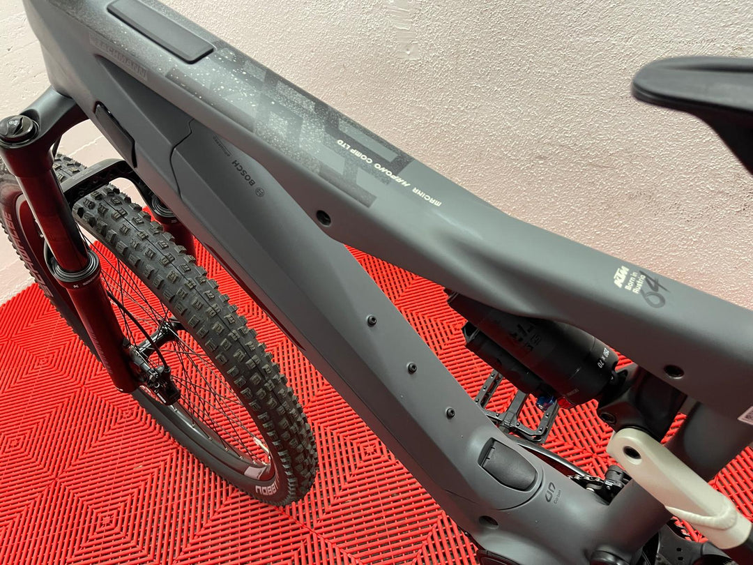 KTM MACINA KAPOHO COMP LTD 2026