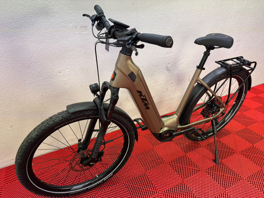 KTM MACINA AERA 872 LFC 2027