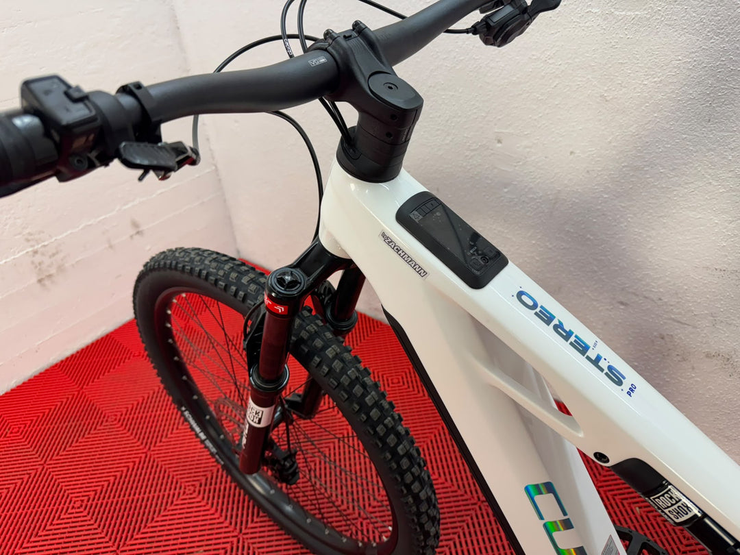 Cube Stereo Hybrid ONE44 HPC Pro 800 metallicwhite´n´blue