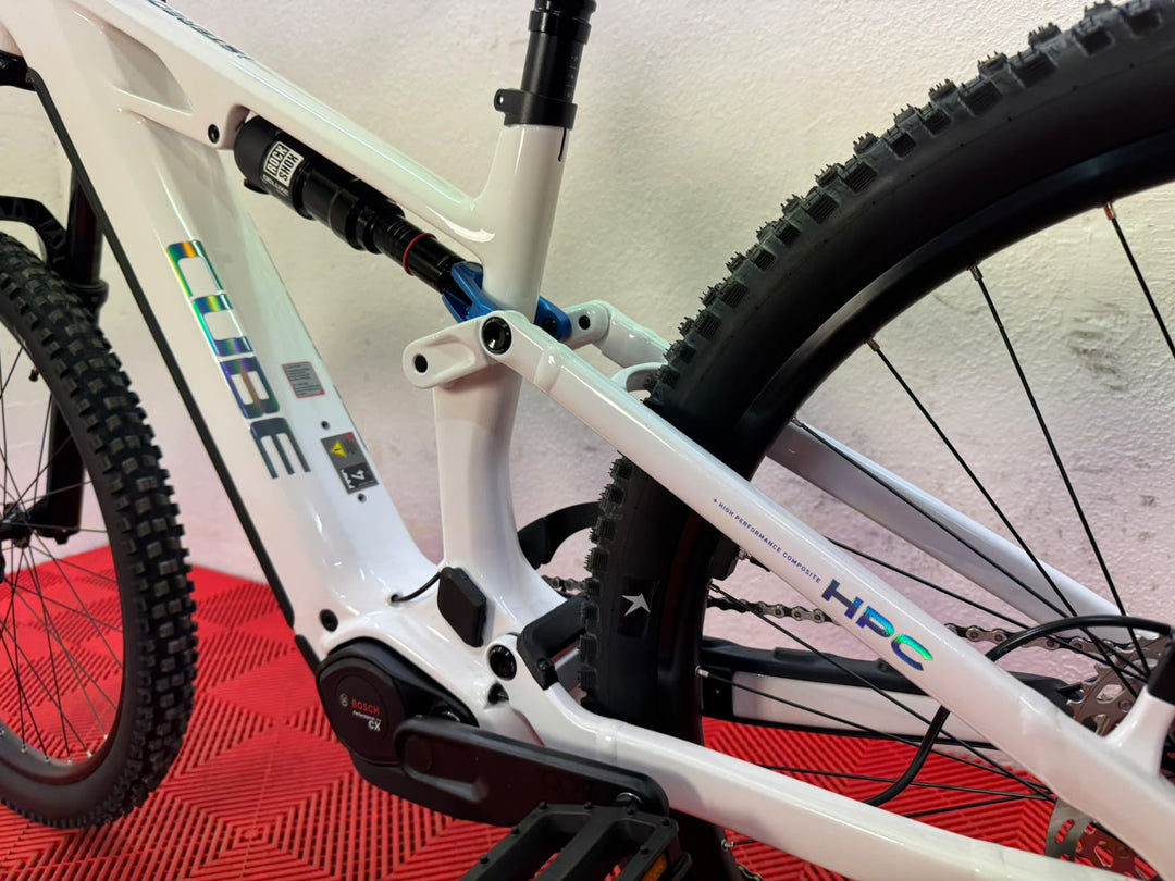Cube Stereo Hybrid ONE44 HPC Pro 800 metallicwhite´n´blue