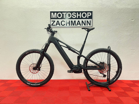 Cube Stereo Hybrid ONE44 HPC Race 800
